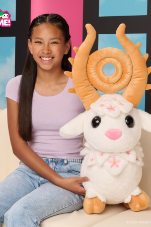 Adopt Me! 28-Inch Goldhorn Giant Plush (Exclusive Virtual Item Included)